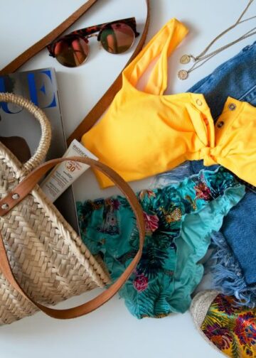 Wakacje w stylu Desigual – gotowe zestawy do Twojej walizki!